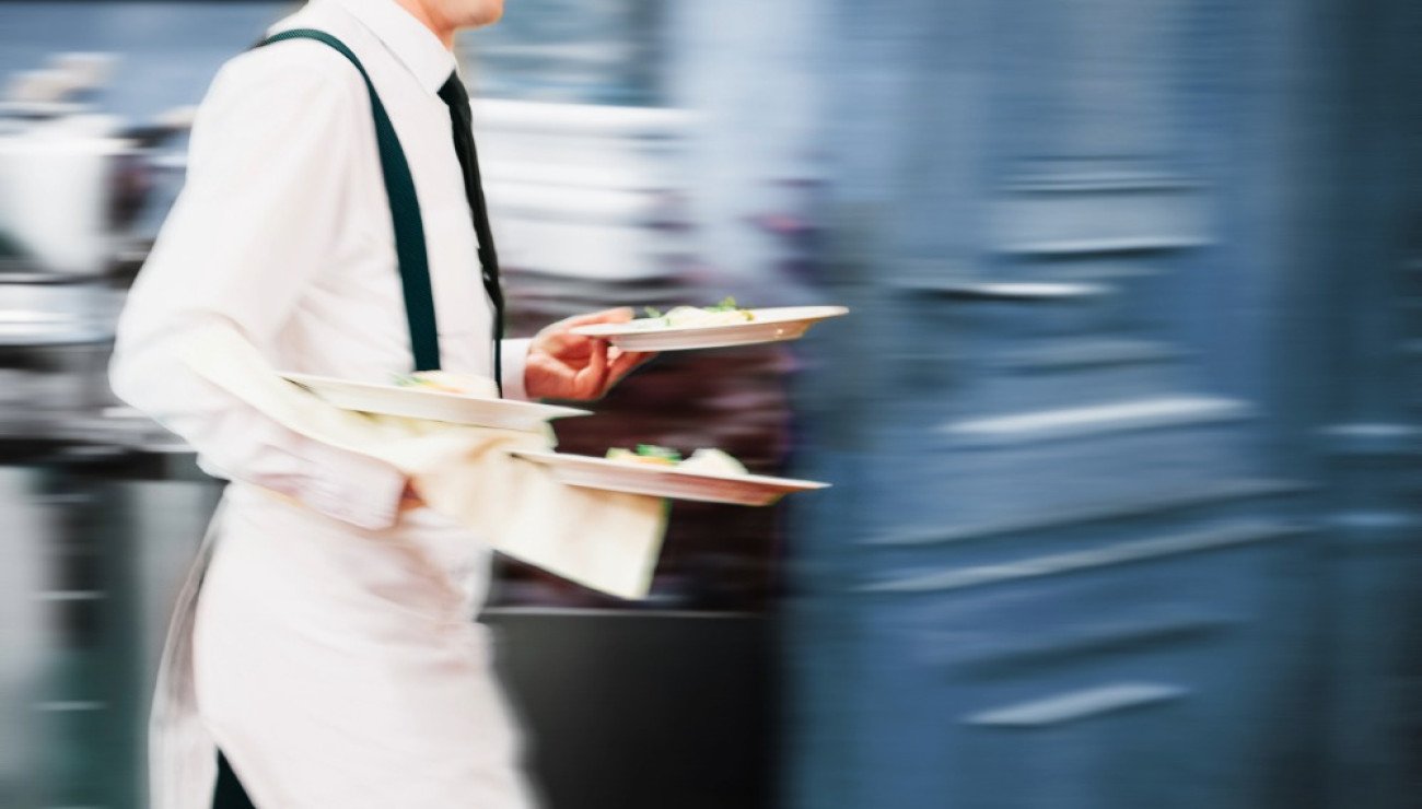 QR Menü ile Garson Çağırma Özelliği Nasıl Çalışır?